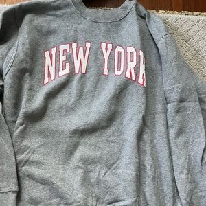 Brandy Melville crewneck